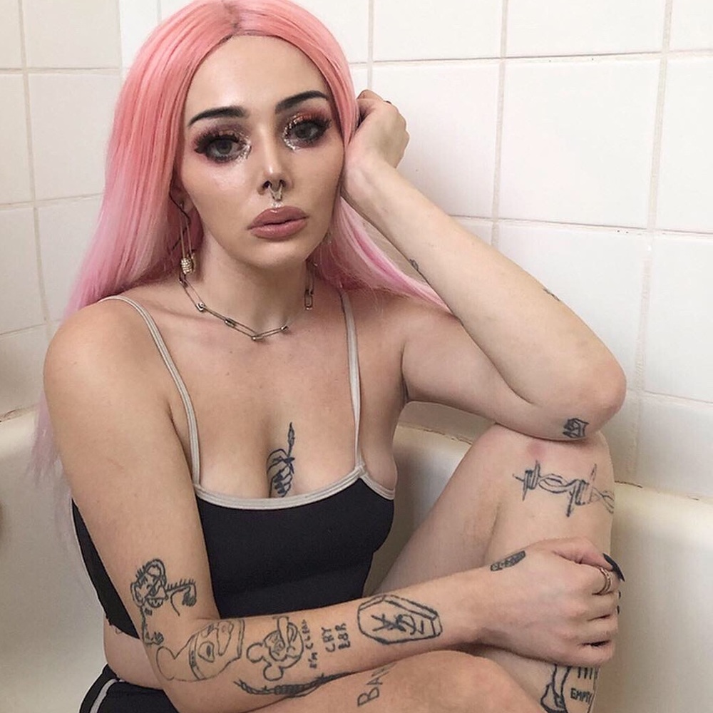 Meet your Posher, Eloise